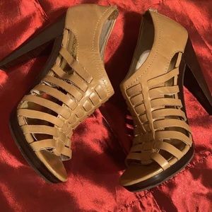 6.5 Michael kors heels